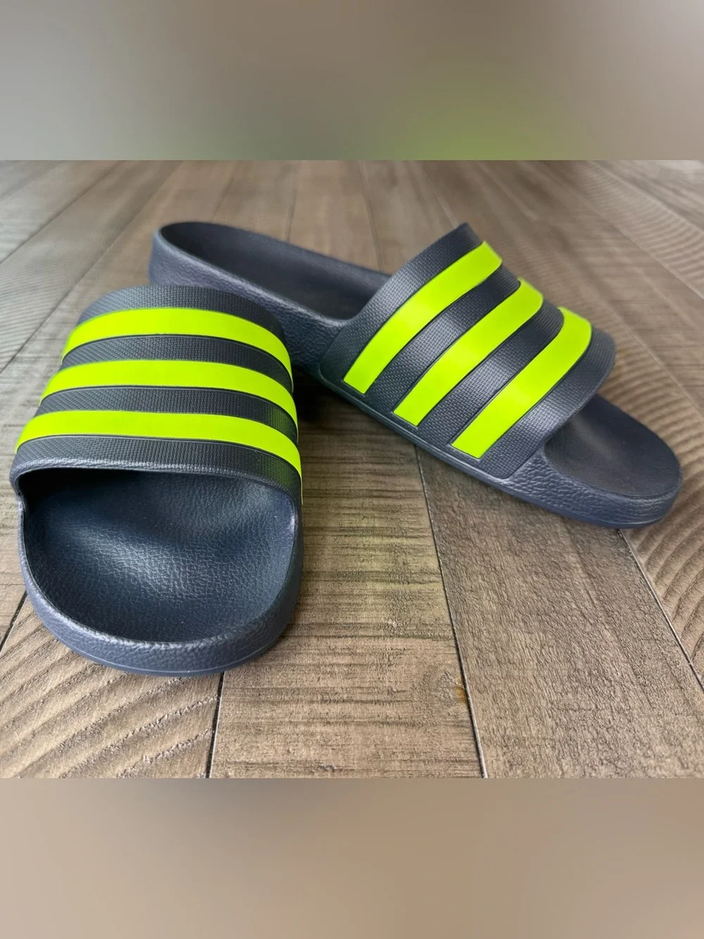 adidas Aqua Slide Pool Slide Sandals Men’s Size 12
